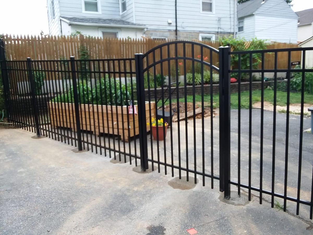 Aluminum Fence2, a Aluminum from All Type Fence: IMG-20180810-WA0000_d22390d0-ad96-4922-aeb5-8b631859edd7