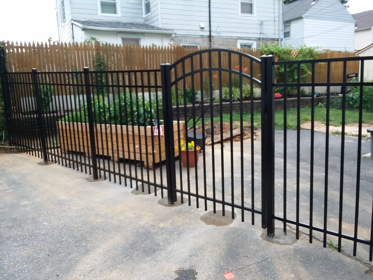 Aluminum Fence2, a Aluminum from All Type Fence: IMG-20180810-WA0000_d22390d0-ad96-4922-aeb5-8b631859edd7